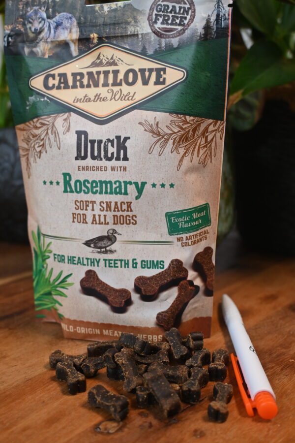 Eend en Rozemarijn Soft Snack 200g – Carnilove