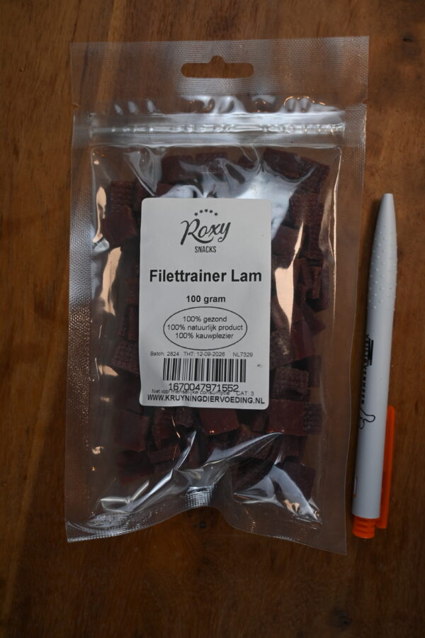 Lam filet zachte trainer stukjes