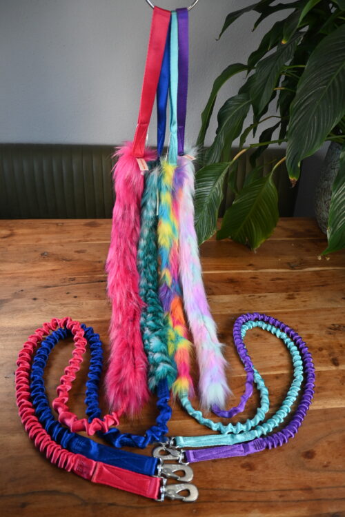 Bungee hondenspeelriem 180 cm met imitatiebont